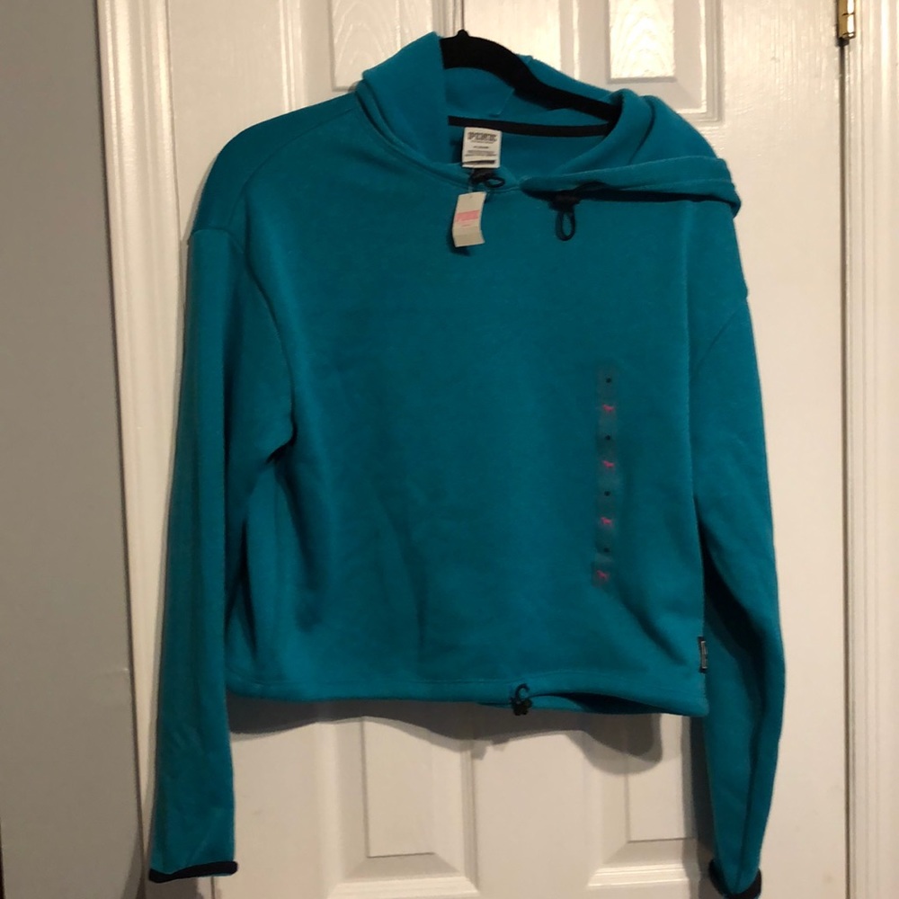NWT Pink hoodie- cropped